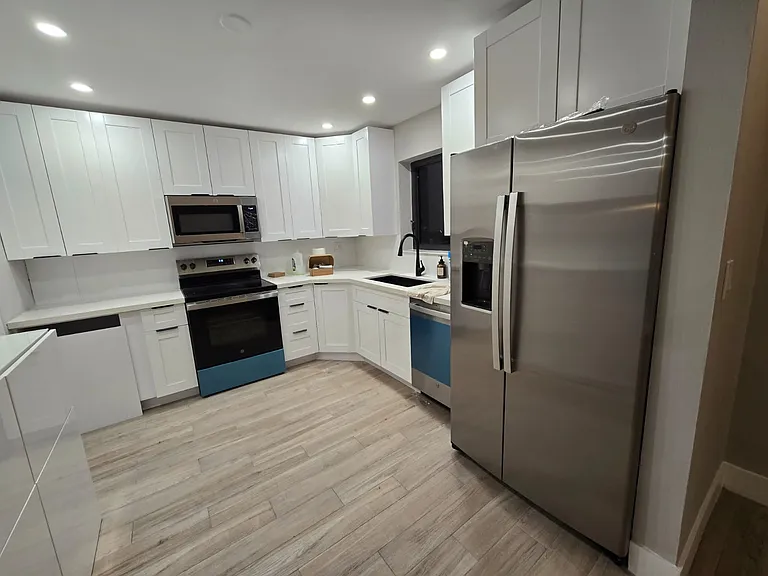 603 N 31st Ct — Photo 30