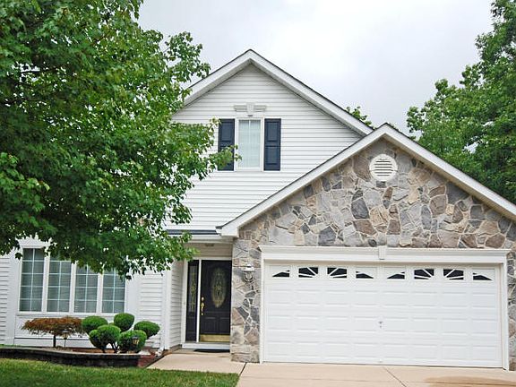 3rd image of 9 Sunningdale Ct