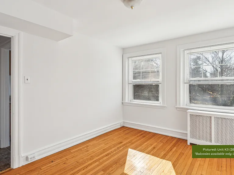 Greenwood Terrace — Photo 16