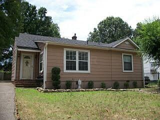 1st image of 2741 Henley Dr