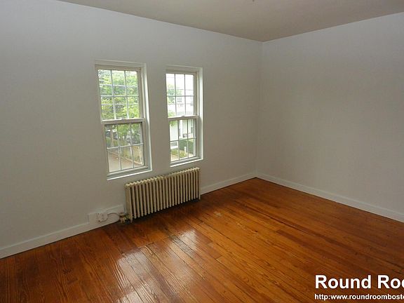 2nd image of 66 Pleasant St #1C