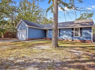 7220 Clear Spring Dr, Fayetteville, NC 28314