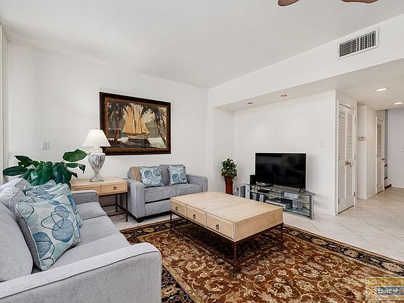 5th image of 1000 Padre Blvd #504