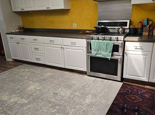 1817 Cornell Dr SE, Albuquerque, NM 87106