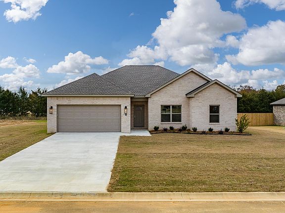 2nd image of 21 Lewis Loop