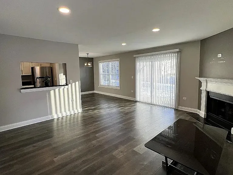 31 Foxcroft Rd #103 — Photo 2