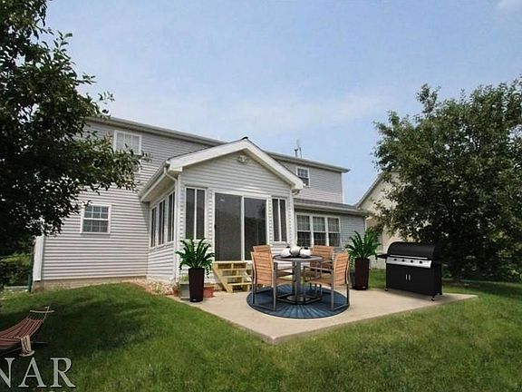 2nd image of 3307 Castlemain Dr
