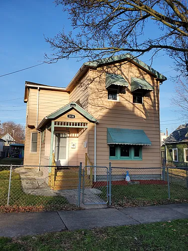 3136 W 40th St #2 Photo 1