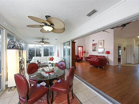 AIR CONDITIONED LANAI