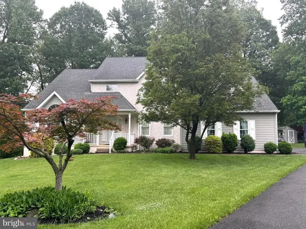 39 Villanova Ct, Newark, DE 19713