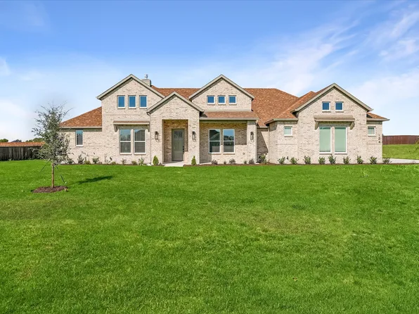 124 Aiden Dr, Waxahachie, TX 75165