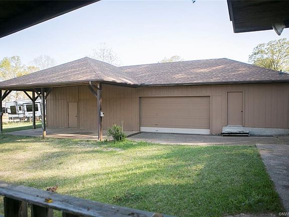 4th image of 846 W Lakeshore Dr