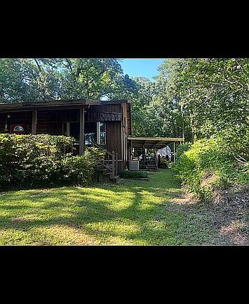 3rd image of 17262 Lakeview Dr