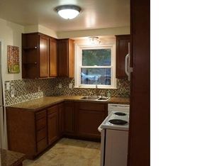 1157 Hendrickson Blvd, Clawson, MI 48017