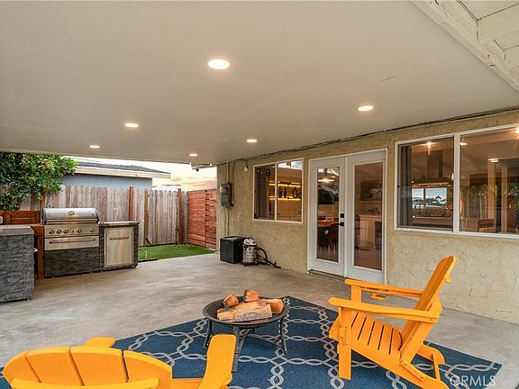 5th image of 8410 Sanger Ave