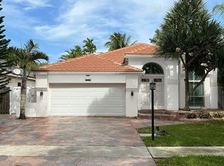 2703 Rio De Janeiro Ave, Cooper City, FL 33026