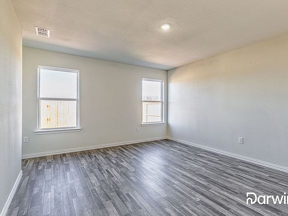 3rd image of 7950 Vineyard Dr
