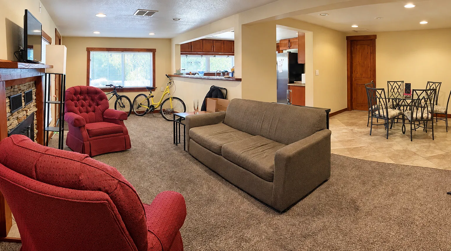 3 bed, $3,200 — Photo 3
