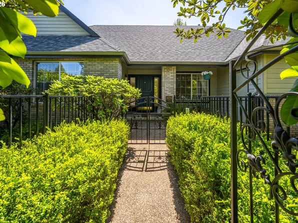 1625 Victorian Way, Eugene, OR 97401
