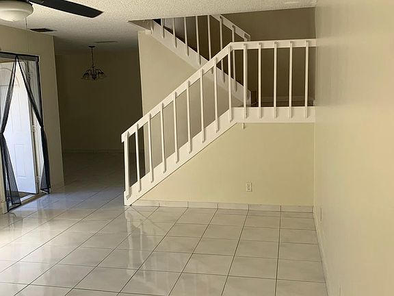 5th image of 1620 Forest Lakes Cir APT B