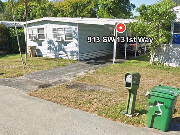 2nd image of 913 SW 131st Way