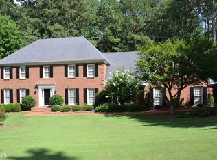 4990 Bainbridge Ct, Lilburn, GA 30047