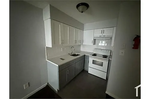 291 Wainwright St #19 Photo 1