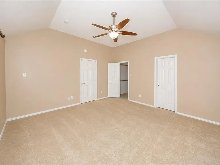 3904 Granby Ln — Photo 14