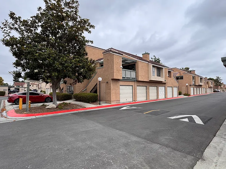 3547 W Greentree Cir #F — Photo 10