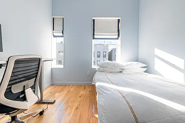 Rented by Rove Travel LLC