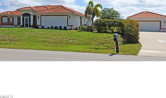 2nd image of 9 Chiquita Blvd N