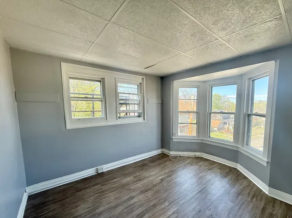 7 Balsam Ave Floor 3-F, Troy, NY 12180