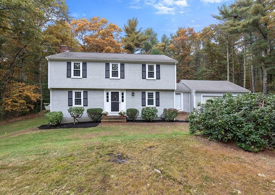1st image of 78 Surrey Ln