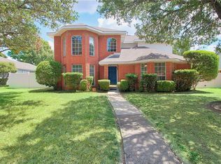 1410 Baker Dr, Cedar Hill, TX 75104