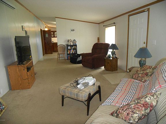 3rd image of 61415 62nd Ave