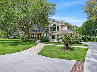 4 Florencia Ct, Hilton Head Island, SC 29926