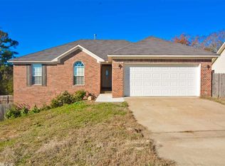 16 Sunny Cir, Little Rock, AR 72204