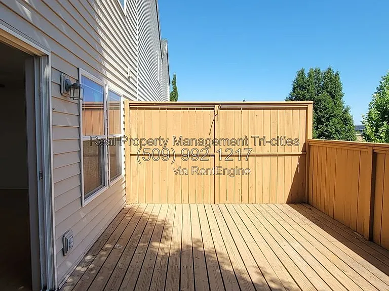 7606 Quadra Dr — Photo 8