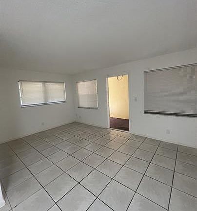 2nd image of 807 NW 24th St APT 16