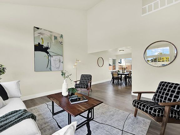 4th image of 4806 Stoneridge Court