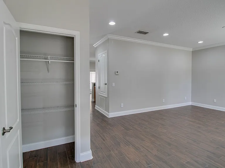 1761 Indiana Ave #F — Photo 5