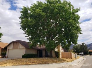 216 Meadowbrook Ct, Tehachapi, CA 93561