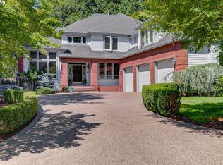 5005 Dogwood Dr, Lake Oswego, OR