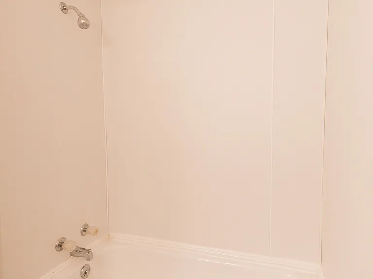 2162 W Lowry St — Photo 17