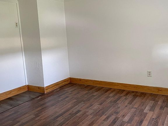 2nd image of 4532 County Road 1100a