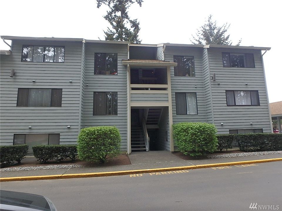 1st image of 20325 19th Ave NE APT B304
