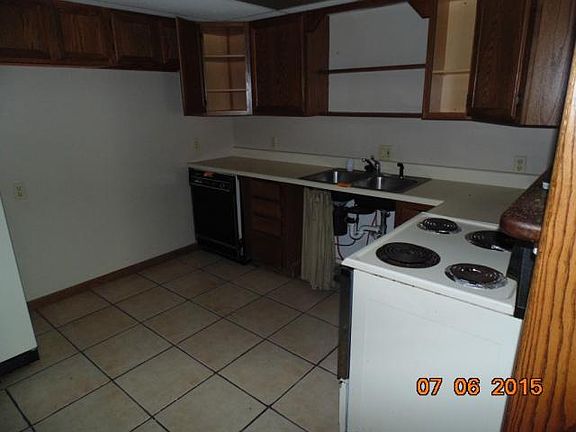 5th image of 10630 Packingham Rd