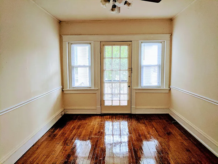 3001 Monument Avenue — Photo 10