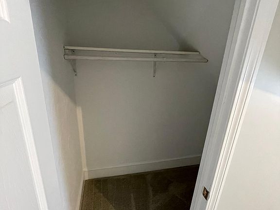 3rd image of 85 Beechwood Ave Floor 3