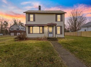 42 Smith St, Coldwater, MI 49036